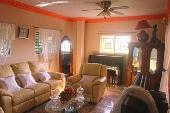 Marcie Guesthouse Hotel And Restaurant,Petionville>>Carrefour,3 star