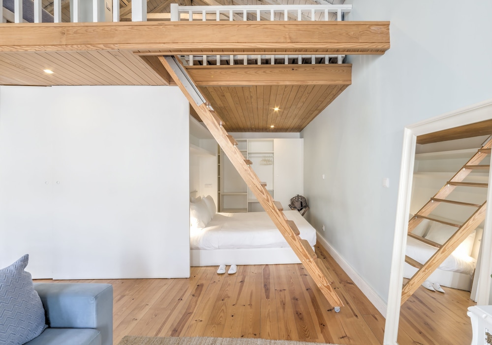 look at me serviced lofts and studios