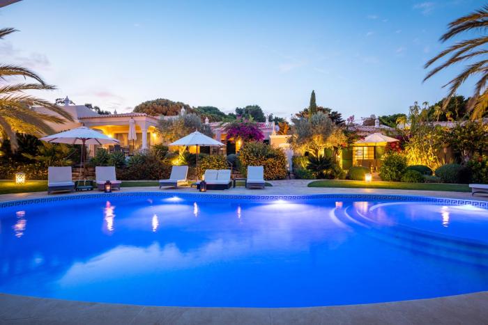 vila balaia luxury boutique villas