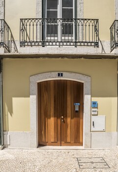 Tesouro Da Baixa By Shiadu,Lisbon>>Carcavelos,4 star