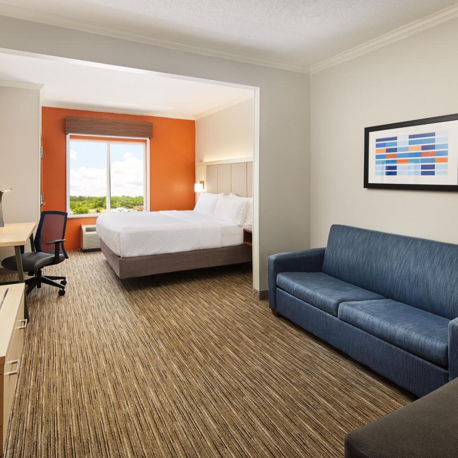 holiday inn express and suites bonifay by ihg