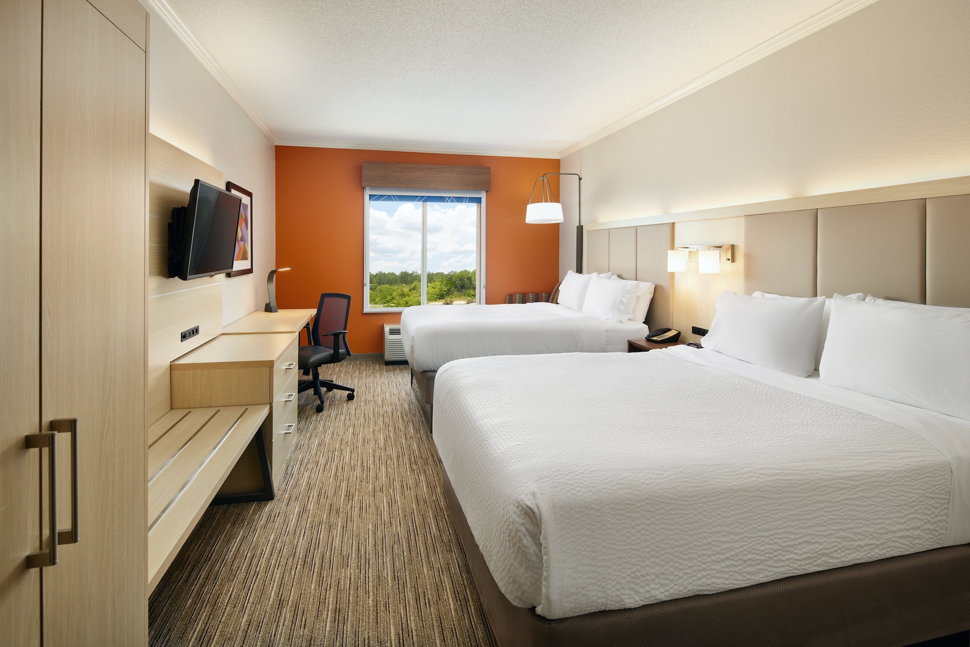 holiday inn express and suites bonifay by ihg