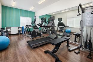 holiday inn express and suites bonifay by ihg