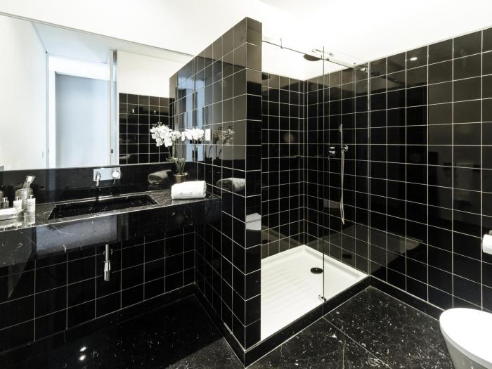 dear lisbon gallery house