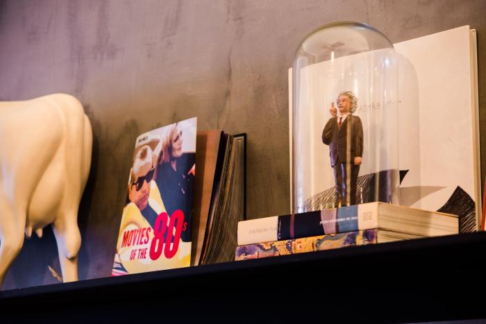 dear lisbon gallery house