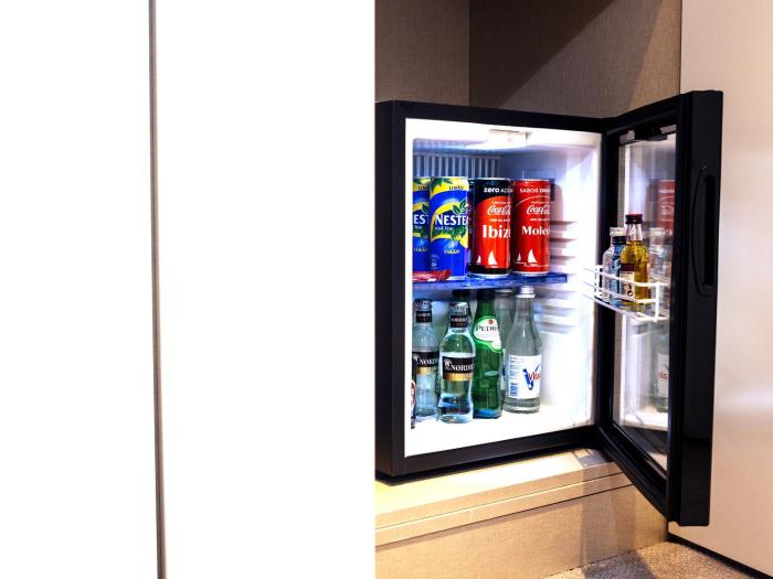 dear lisbon gallery house