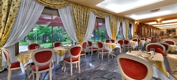 terme patria adults only