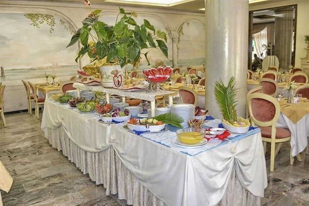 terme patria adults only