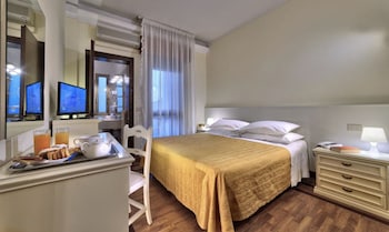 terme patria adults only
