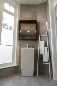 casa das palmeiras charming house azores