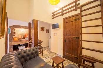 Sapateiros 44,Santa Maria Maior>>Lisbon,4 star