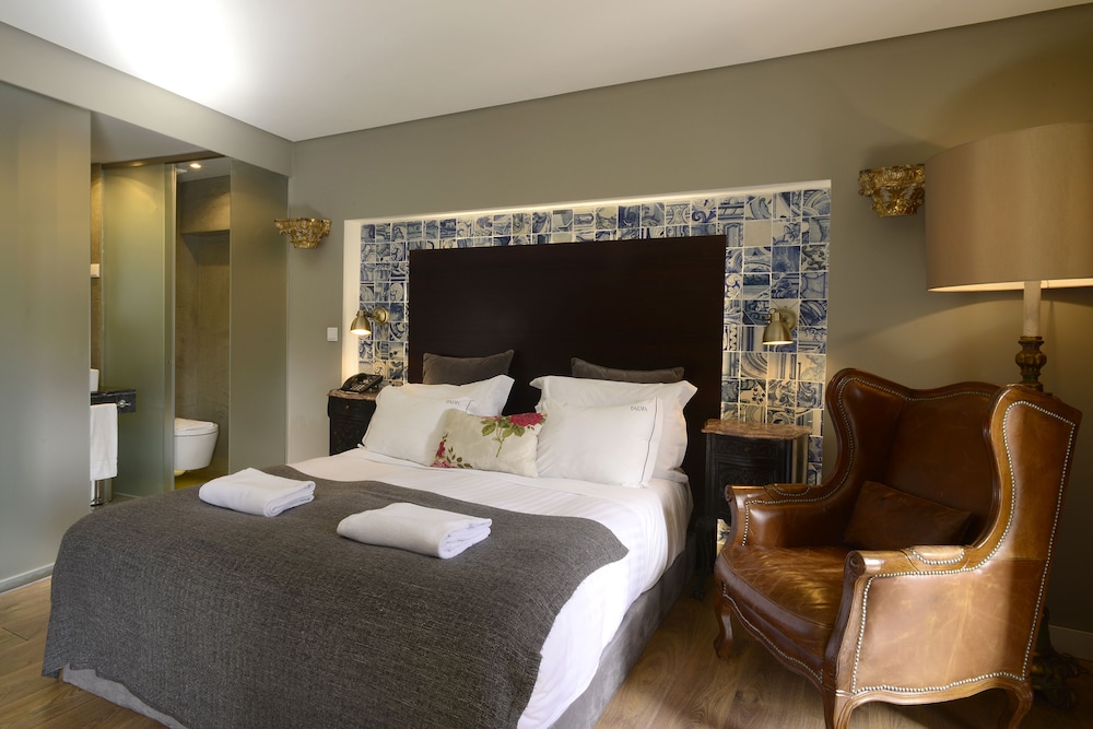 dalma old town suites