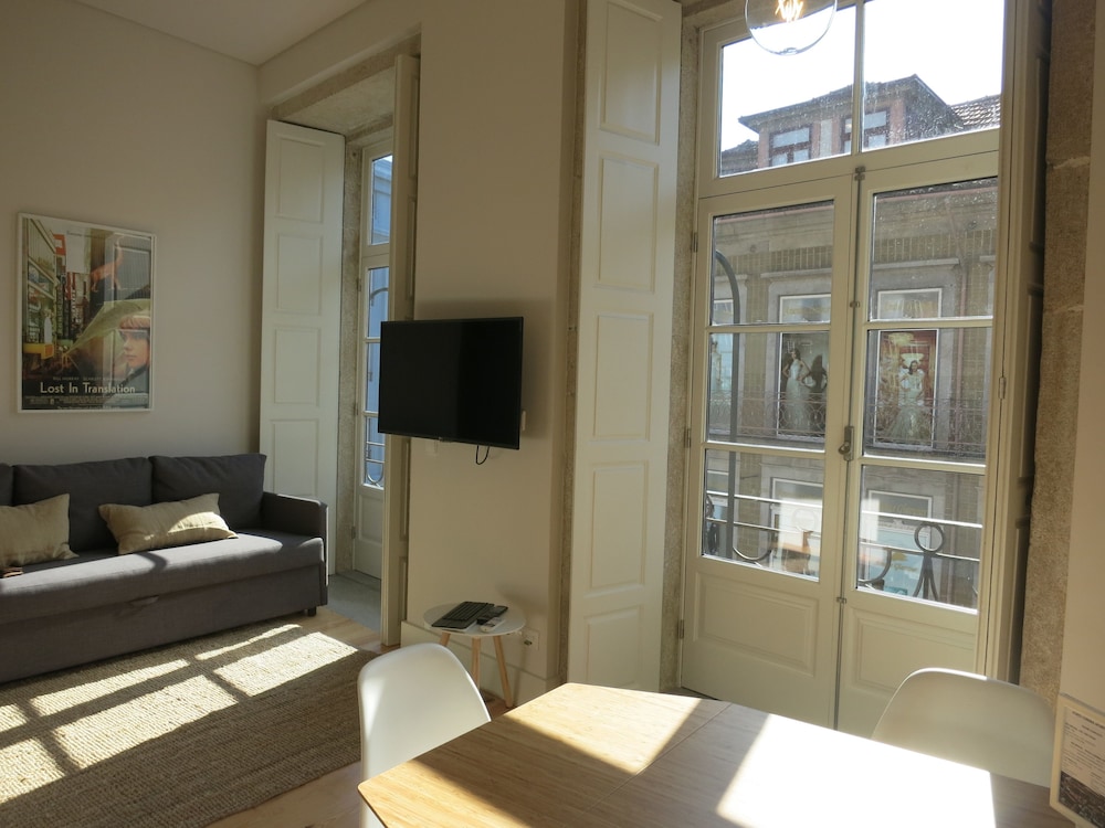 porto cinema apartments