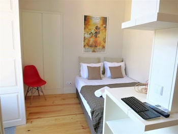 porto cinema apartments