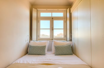 porto cinema apartments