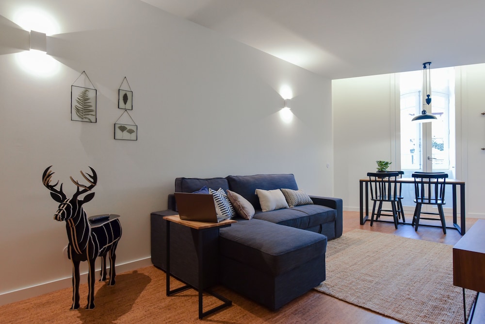 galerias nightlife fashion flats