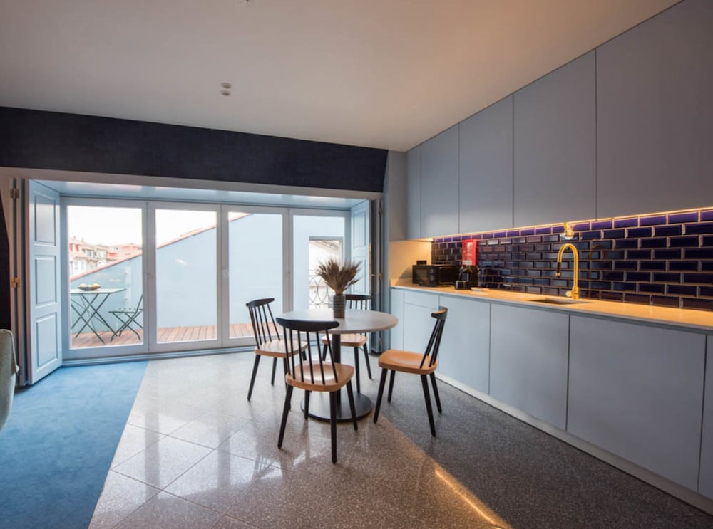 apartamentos the arc carris