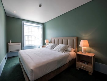 apartamentos the arc carris