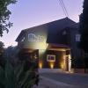 village cascais guest house