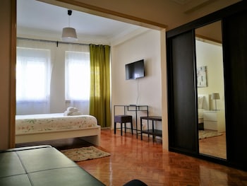 discovery apartment expo