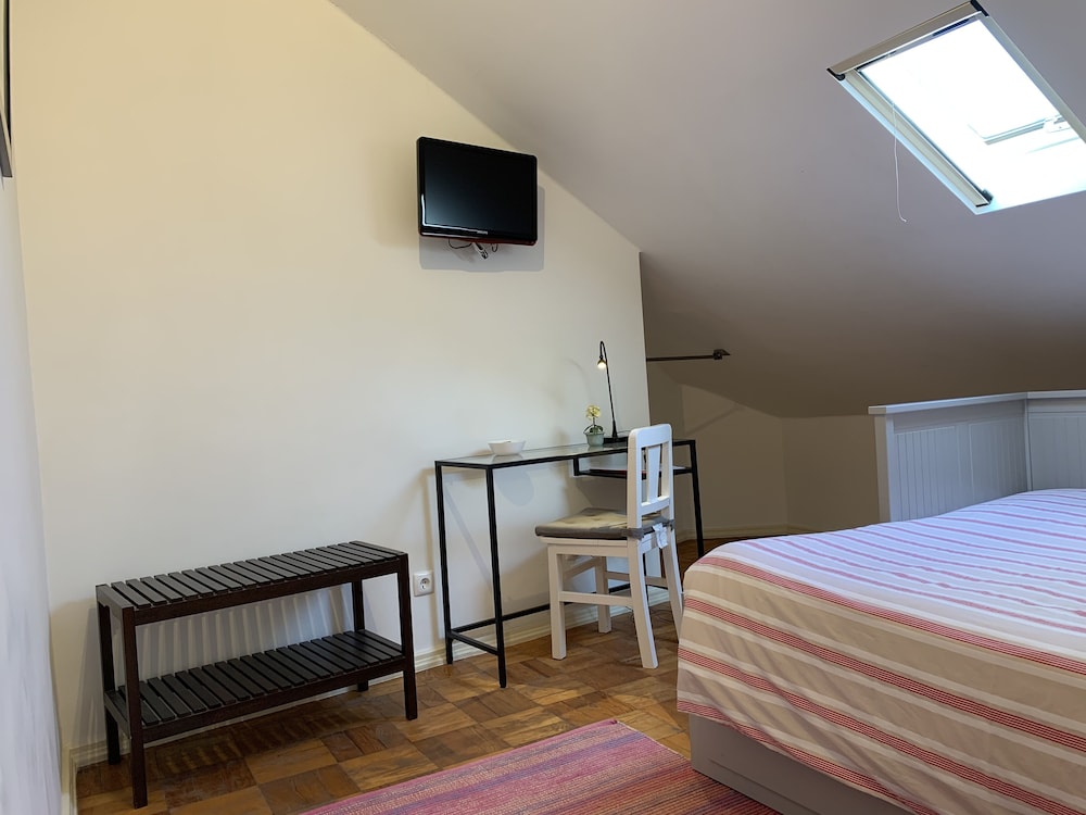 discovery apartment expo