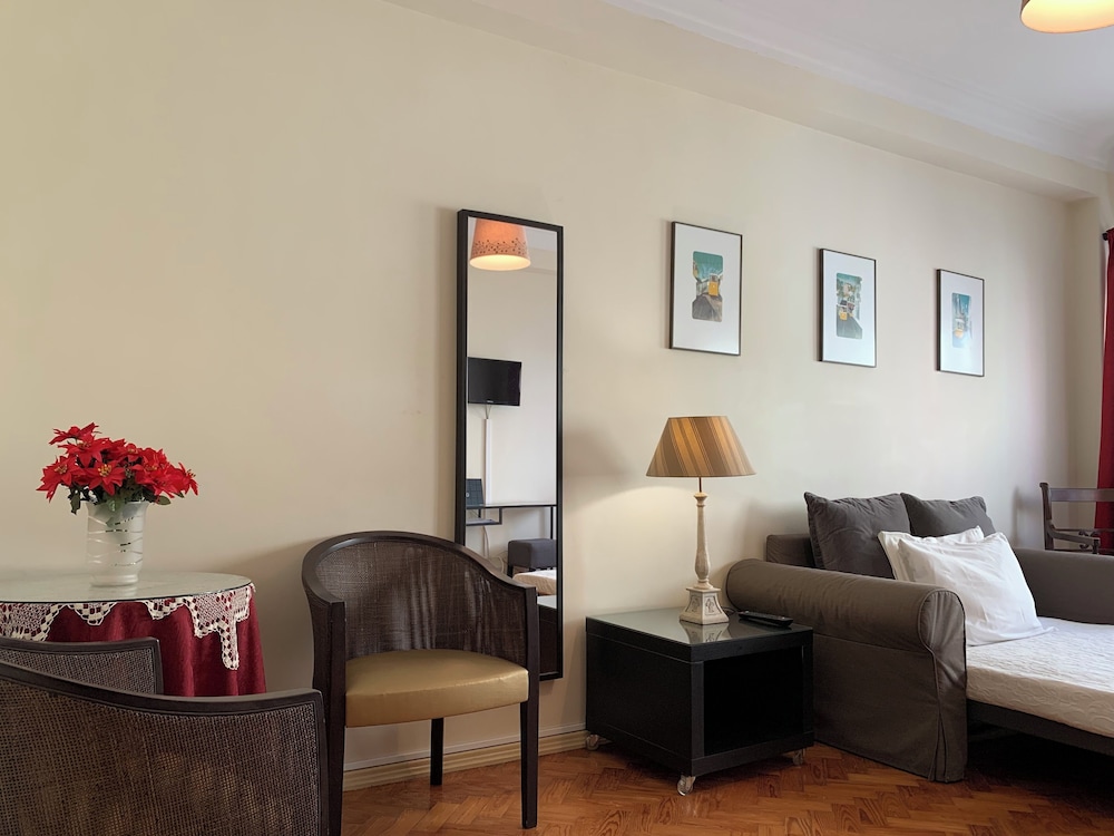 discovery apartment expo