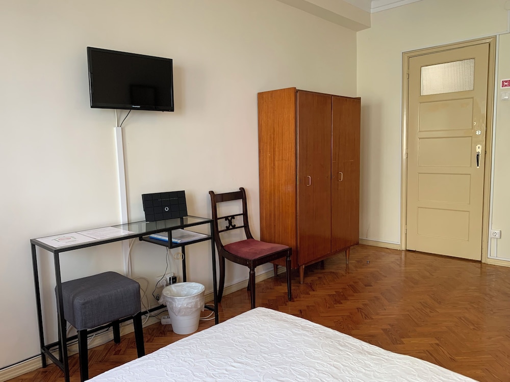 discovery apartment expo