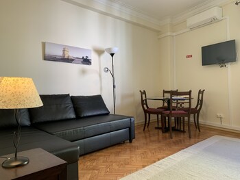 Discovery Apartment Expo,Lisbon>>Carcavelos,3 star