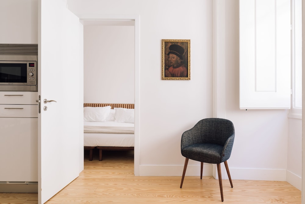 the visionaire apartments