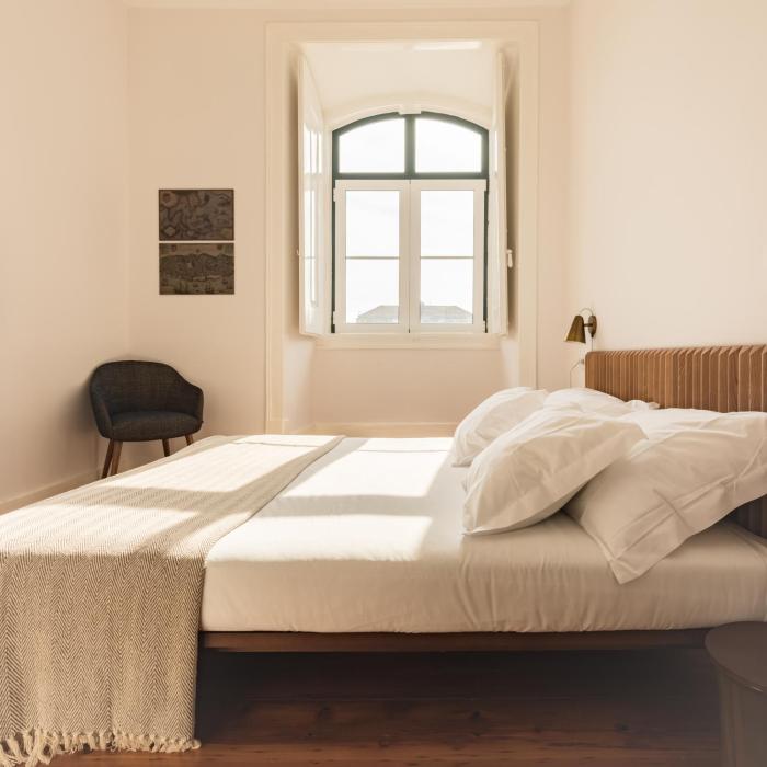 the visionaire apartments