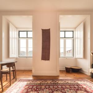 the visionaire apartments