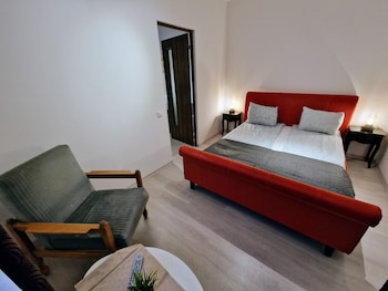 main square apartments and more