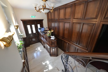 noblesse boutique hotel