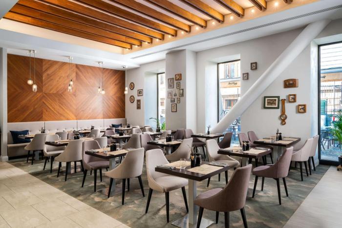 hilton garden inn bucharest old town