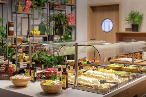 hilton garden inn bucharest old town