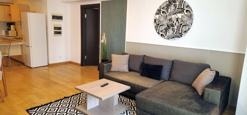 upground residence apartments