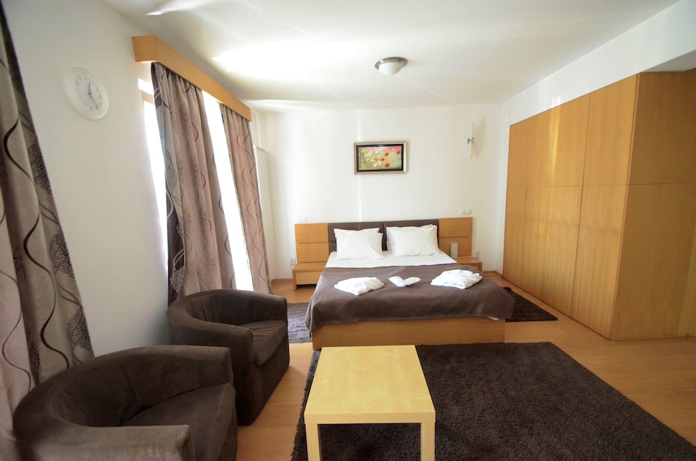 decebal residence apartments