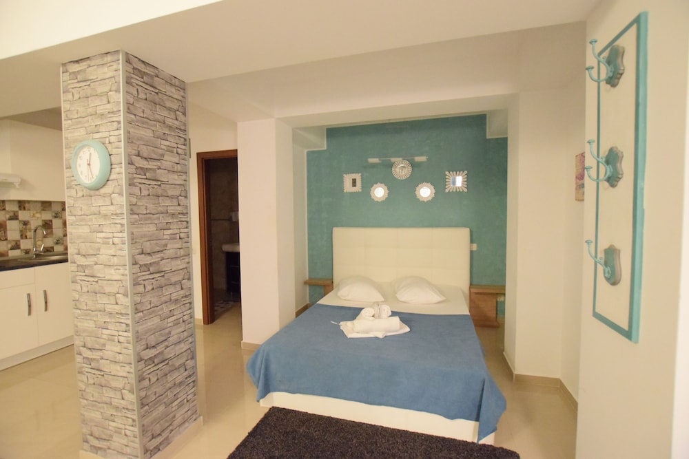 decebal residence apartments