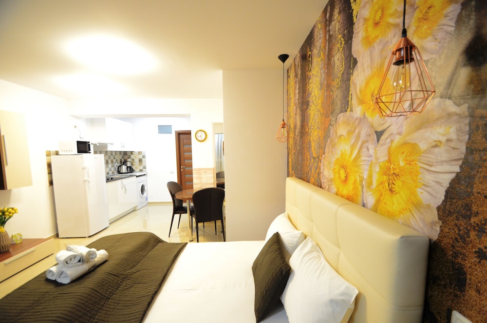 decebal residence apartments