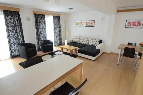 decebal residence apartments