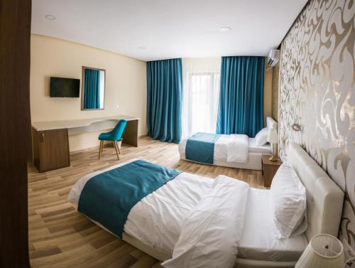 Monopoly Hotel,Otopeni>>Bucharest,3 star