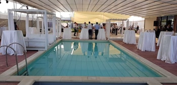 la villa hill resort