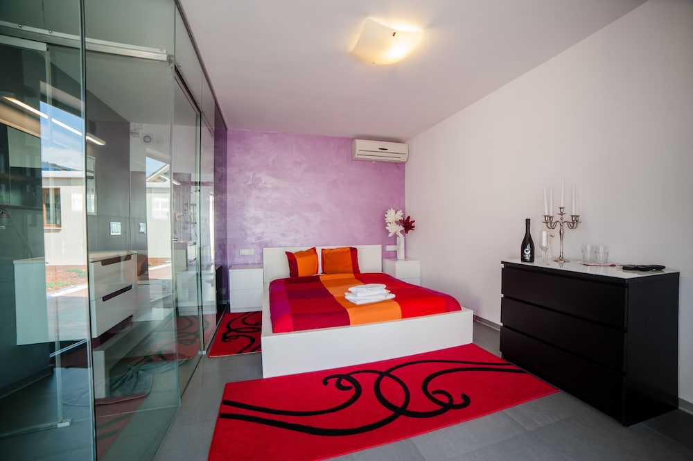 la villa hill resort