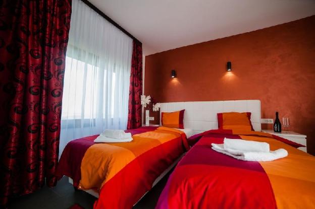 la villa hill resort