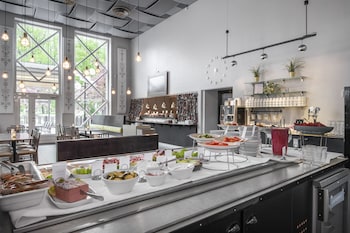 Quality Hotel Galaxen,Dalarna County>>Borlange,4 star