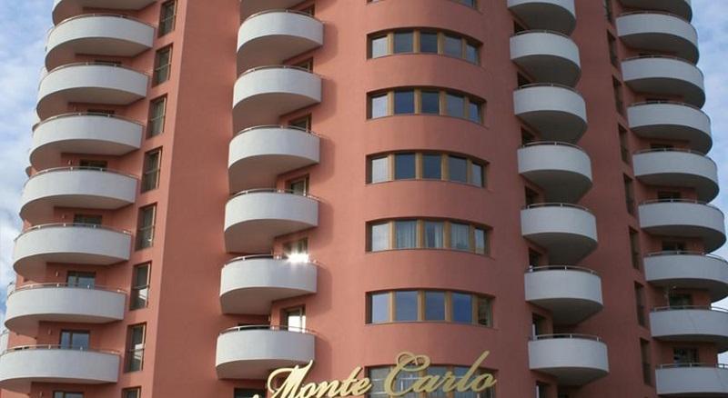 monte carlo palace rooms hostel