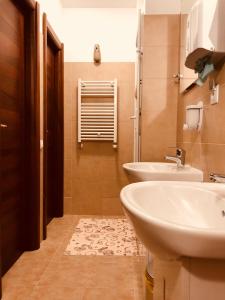 monte carlo palace rooms hostel