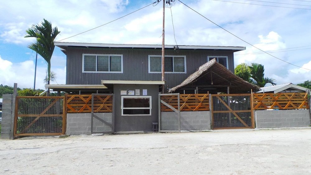 Qua Roviana Motel,Solomon Islands>>Munda,3 star