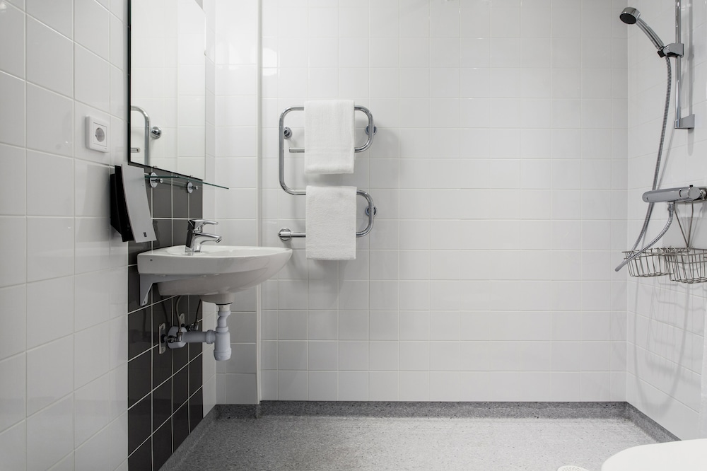biz apartment solna