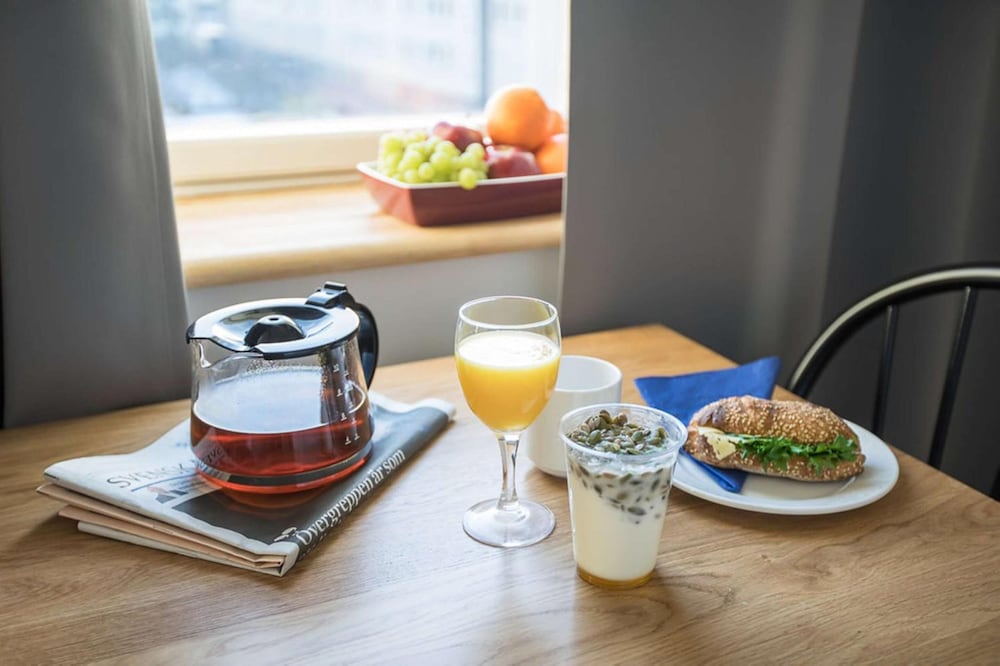 biz apartment solna